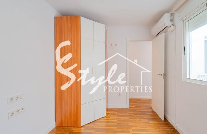 Resale - Apartamento - Torrevieja