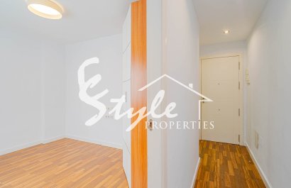 Resale - Apartamento - Torrevieja