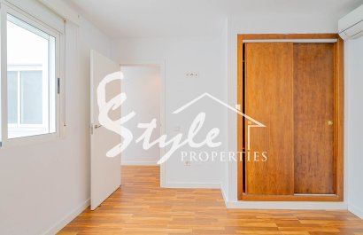 Resale - Apartamento - Torrevieja