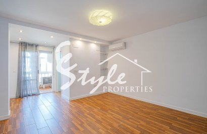 Resale - Apartamento - Torrevieja