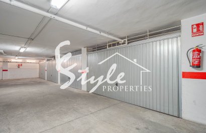 Resale - Apartamento - Torrevieja