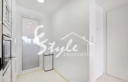 Resale - Apartamento - Punta Prima