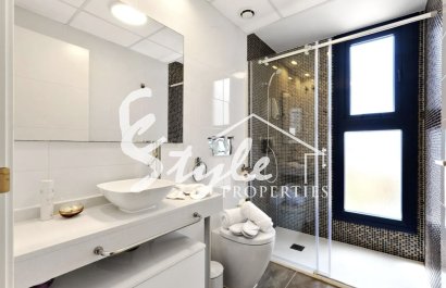 Resale - Apartamento - Punta Prima