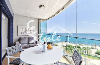 Resale - Apartamento - Punta Prima