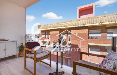 Resale - Apartamento - Torrevieja - Playa de los Locos