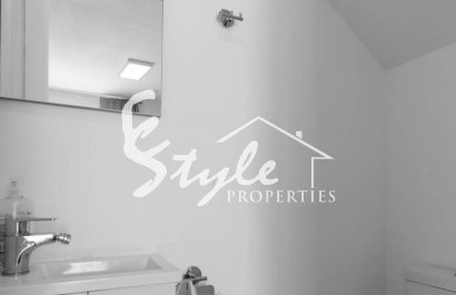 Resale - Apartamento - Torrevieja - Lago Jardin