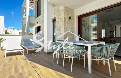 Resale - Apartamento - Torrevieja - Los Balcones