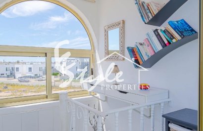 Resale - Apartamento - Punta Prima