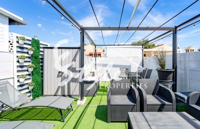 Resale - Apartamento - Punta Prima