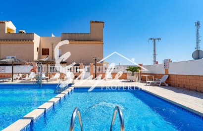For sale cozy renovated apartment of 1 bedroom close to sea in Punta Prima, Costa Blanca, Spain. ID2969