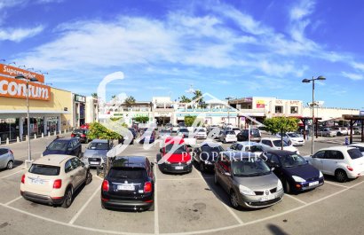 Resale - Apartamento - Punta Prima