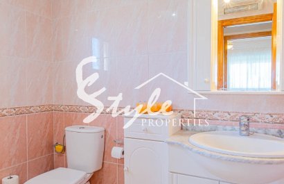 Resale - Apartamento - Torrevieja - Punta Prima