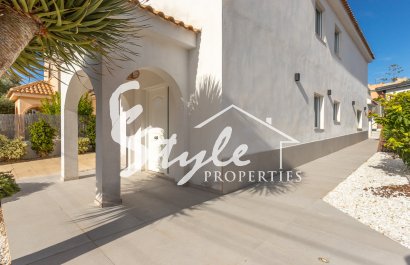 Вторичное жилье - Вилла - Los Balcones - Лос Балконес