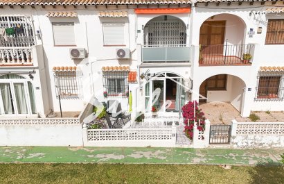 Reventa - Apartamento - Torrevieja - Lago Jardin