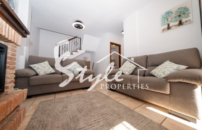 Reventa - Villa - Playa Flamenca - Sportcentre