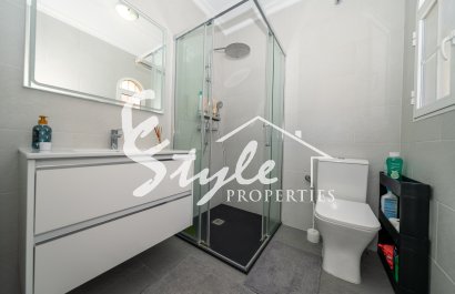 Reventa - Villa - Playa Flamenca - Sportcentre