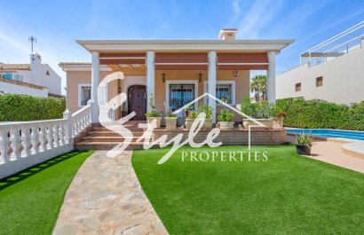 Reventa - Villa - Torrevieja - La Mata
