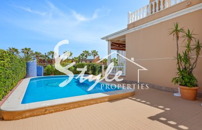 Reventa - Villa - Torrevieja - La Mata
