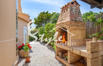 Reventa - Villa - Torrevieja - La Mata