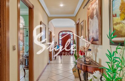 Reventa - Villa - Torrevieja - La Mata