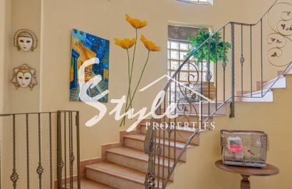Reventa - Villa - Torrevieja - La Mata