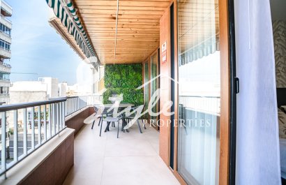 Resale - Apartamento - Torrevieja - Acequion