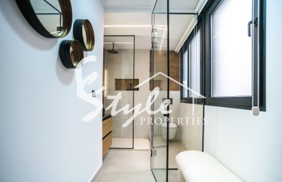 Resale - Apartamento - Torrevieja - Acequion