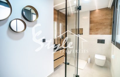 Resale - Apartamento - Torrevieja - Acequion