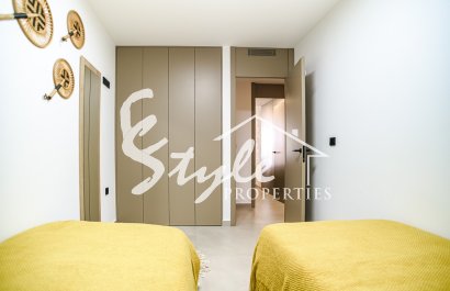 Resale - Apartamento - Torrevieja - Acequion