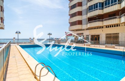 Resale - Apartamento - Torrevieja - Acequion