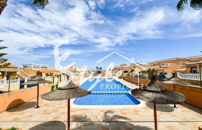 Resale - Apartamento - Punta Prima