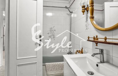 Reventa - Apartamento - Torrevieja - Playa de los Locos