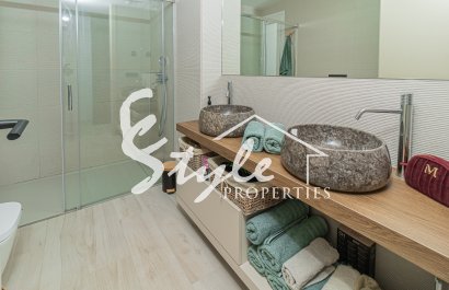 Reventa - Villa - Algorfa - La Finca