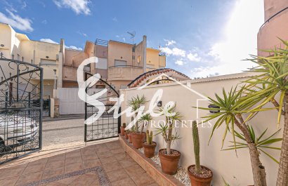 Reventa - Adosado - Torrevieja - Torretas