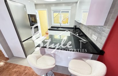 Resale - Apartamento - San Miguel De Salinas