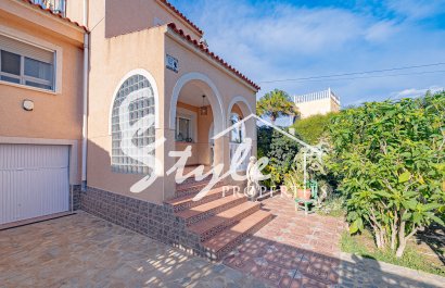 Resale - Semi-Detached Villa - Torrevieja - El Chaparral