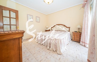 Resale - Semi-Detached Villa - Torrevieja - El Chaparral