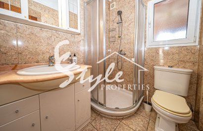 Resale - Semi-Detached Villa - Torrevieja - El Chaparral
