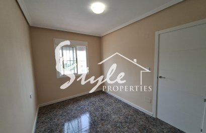 Resale - Apartamento - Playa Flamenca - Res. San Antonio