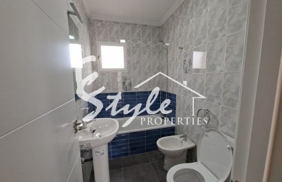 Resale - Apartamento - Playa Flamenca - Res. San Antonio