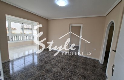 Resale - Apartamento - Playa Flamenca - Res. San Antonio