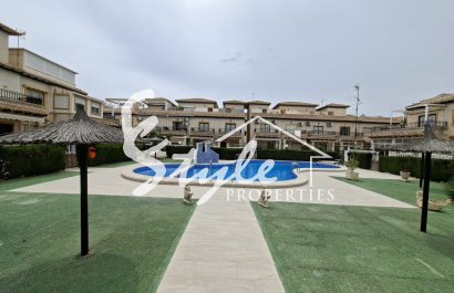 Resale - Apartamento - Playa Flamenca - Res. San Antonio