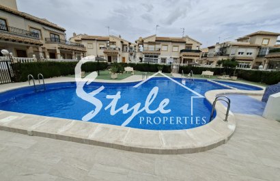 Resale - Apartamento - Playa Flamenca - Res. San Antonio