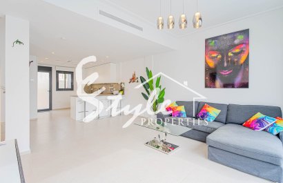 Resale - Villa - Punta Prima