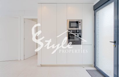 Resale - Villa - Punta Prima