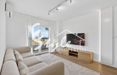 Resale - Apartment Penthouse - Orihuela-Costa - Punta Prima