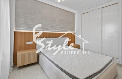 Resale - Apartamento - Orihuela-Costa - Campoamor