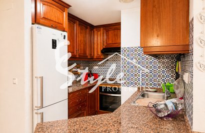 Resale - Apartamento - Torrevieja - Playa de los locos