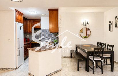 Resale - Apartamento - Torrevieja - Playa de los locos