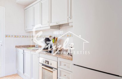 Resale - Apartamento - Punta Prima